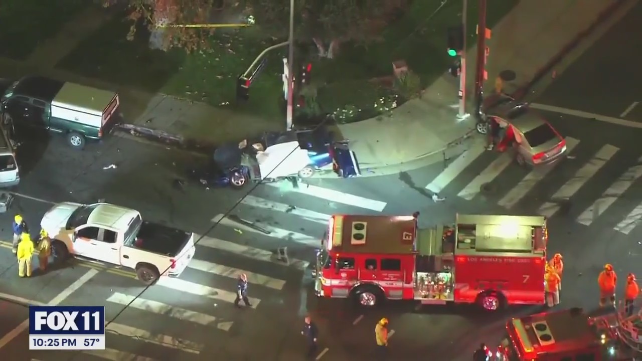 3 dead in Panorama City crash