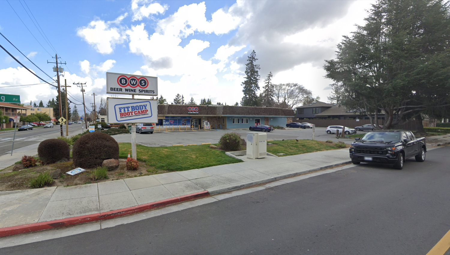 940 Willow Street, image via Google Street View