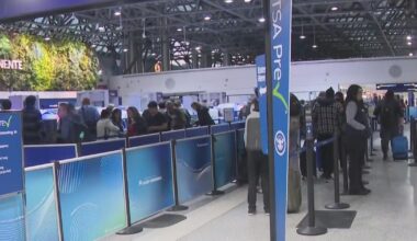 Oakland San Francisco Bay Airport unveils terminal guest pass program for non-flyers