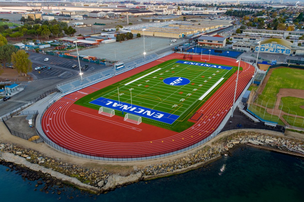 Alameda schools accepting nominations for Teacher of Year