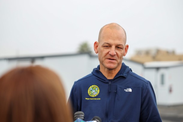 Sacramento Mayor Kevin McCarty touts the expansion of the Roseville Road shelter campus for the unhoused Dec. 18. Douglas Carter, OBSERVER