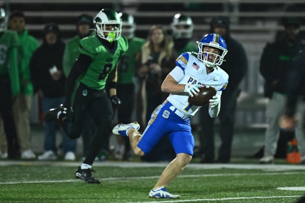 Serra's Charles Walsh (1) makes a 62-yard catch and run against Saint Mary's in the fourth quarter of their CIF NorCal Division 2-AA Championship game at Saint Mary's High School in Stockton, Calif., on Friday, Dec. 5, 2025. Saint Mary's defeated Serra 31-24. (Jose Carlos Fajardo/Bay Area News Group)