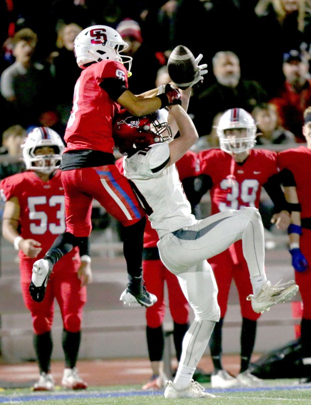 Monte Vista's Zane Worth #10 breaks up a pass intended for St. Ignatius' Zui Shelton #3 in the second half of the CIF NorCal Division 3-AA championship game at St. Ignatius College Preparatory in San Francisco, Calif., Friday, Dec. 5, 2025. (Karl Mondon for the Bay Area News Group)