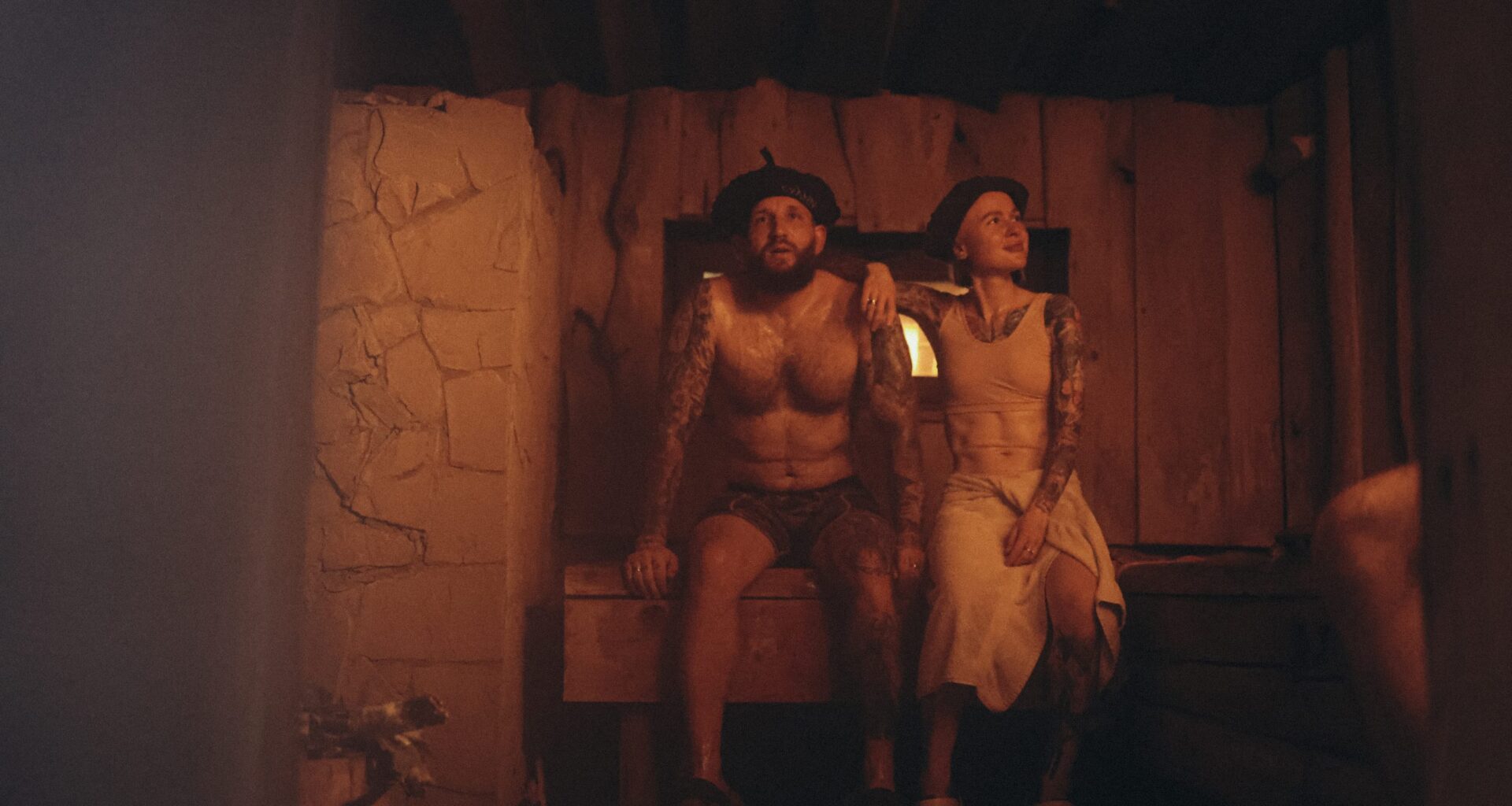 Ukrainian soldiers relax in saunas set up by former Berkeley resident