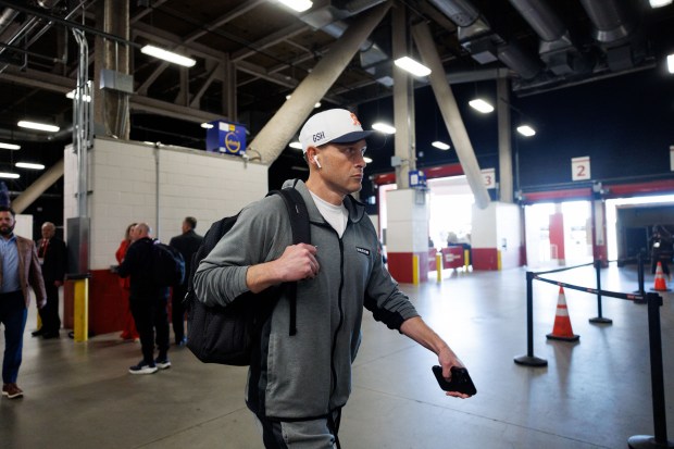 Coach Ben Johnson walks to the locker room before the Bears play the 49ers on Sunday, Dec. 28, 2025, at Levi's Stadium in Santa Clara, Calif. (Armando L. Sanchez/Chicago Tribune)