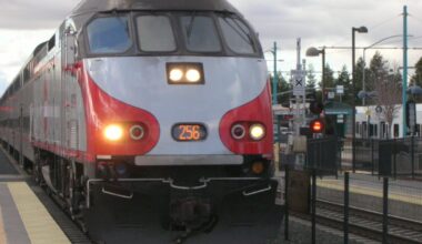 Castro Street project to end vehicle traffic at Mountain View Caltrain tracks