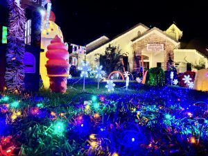 Christmas is in the air across Clovis