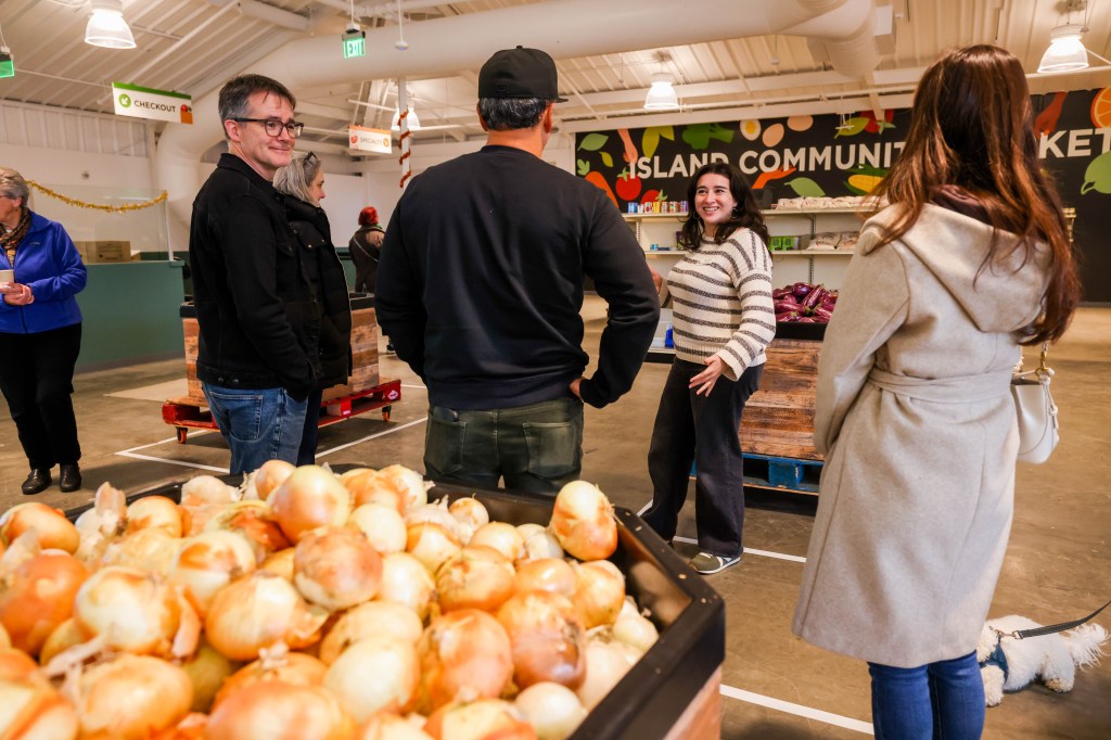 Alameda Food Bank’s new building highlights rising food insecurity – The Mercury News