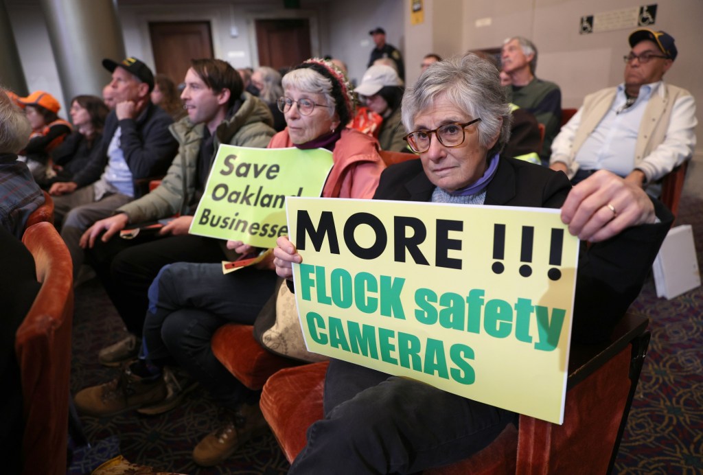 AI-powered surveillance company will continue to monitor Oakland's streets