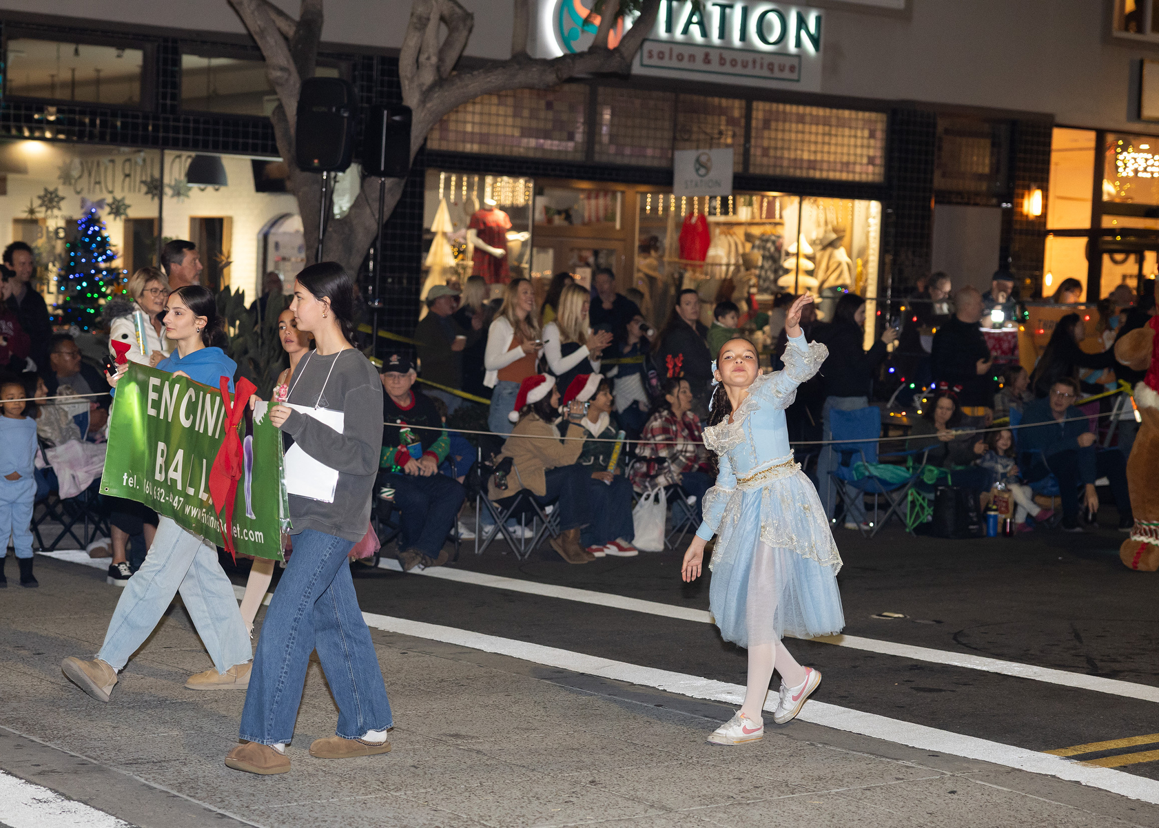 Encinitas Ballet parades down the main street (Jon Clark)