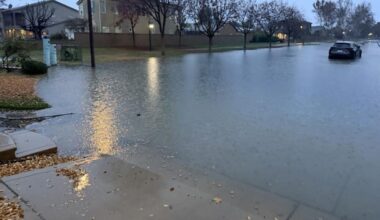 Flooding in a clovis neighborhood on Dec. 24, 2025. (GV Wire)
