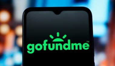 More people used GoFundMe for essential needs in 2025 – NBC Los Angeles