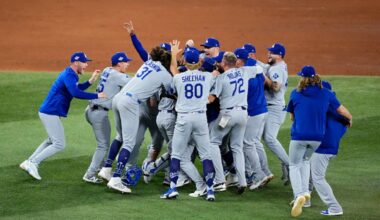 World Series hero re-signs with Dodgers on one-year deal, will retire after 2026 season – NBC Los Angeles