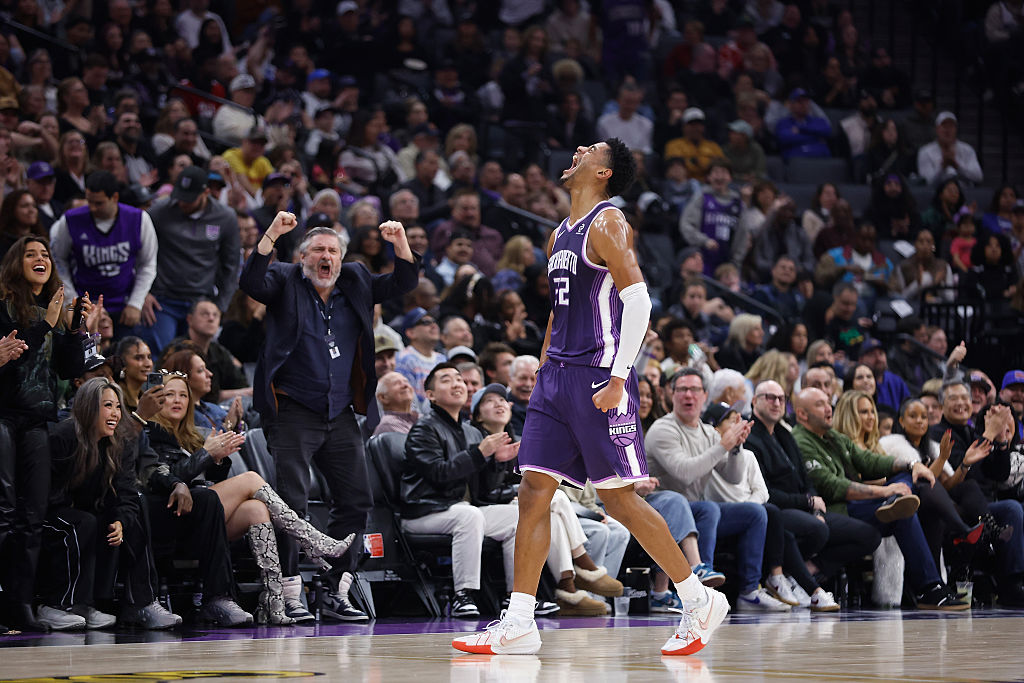 Sacramento Kings rookies shine, but fall short to Blazers