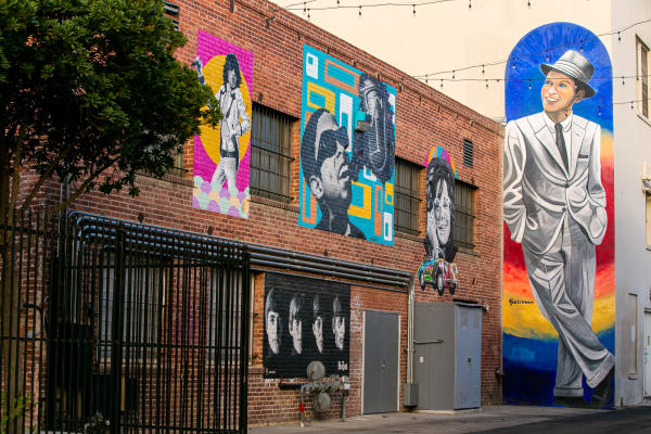 Mural District