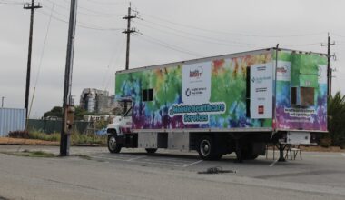 Treasure Island, a ‘Health Care Desert,’ Gains a Clinic on Wheels 
