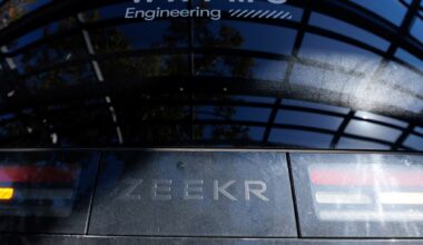 Waymo's San Francisco outage raises doubts over robotaxi readiness during crises