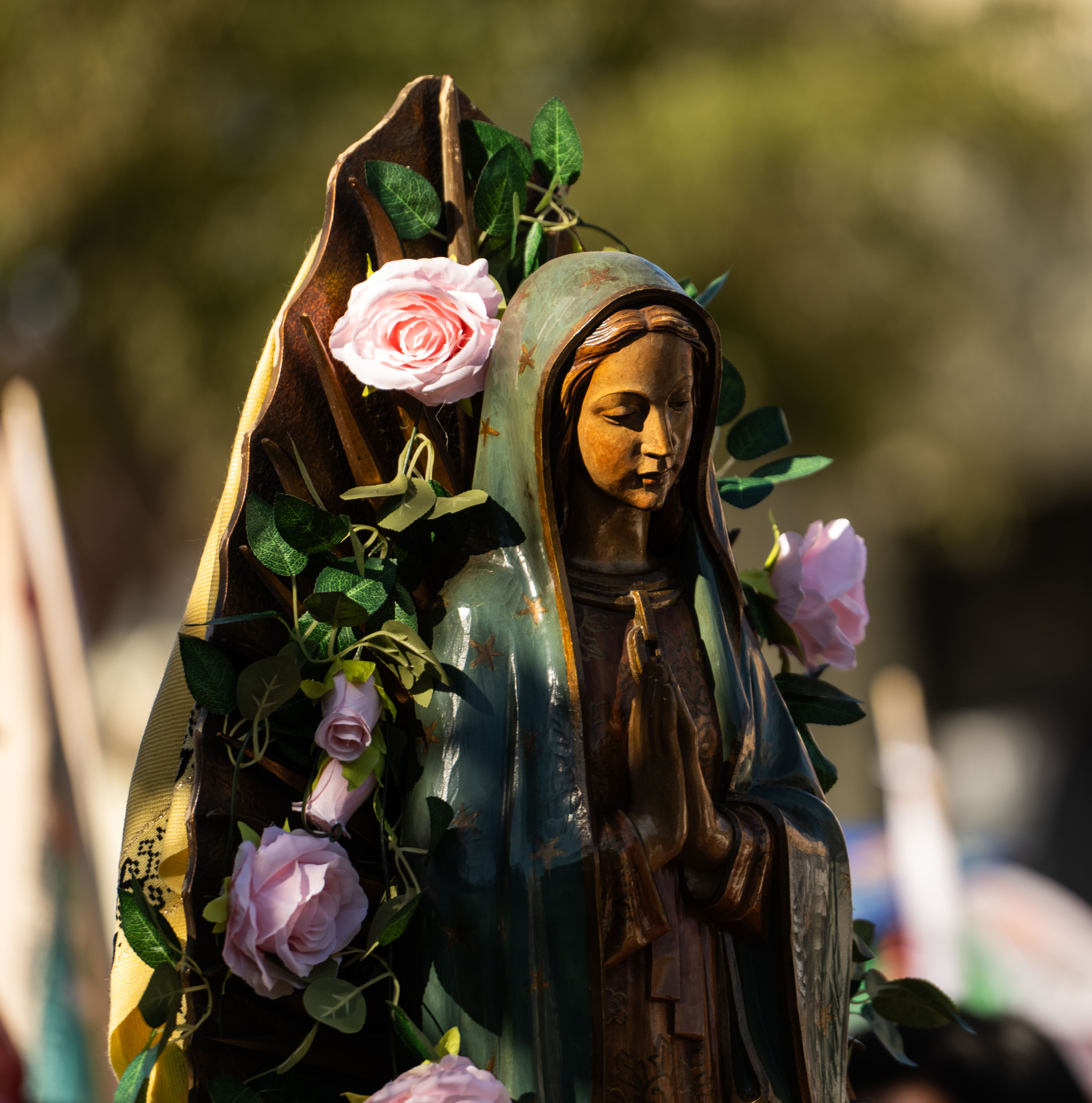 One of the andas, a decorated cart carrying an Our...