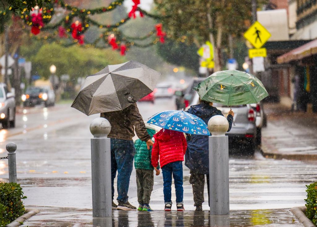 The worst of Southern California’s Christmas storm appears to be over, forecaster says – Daily News