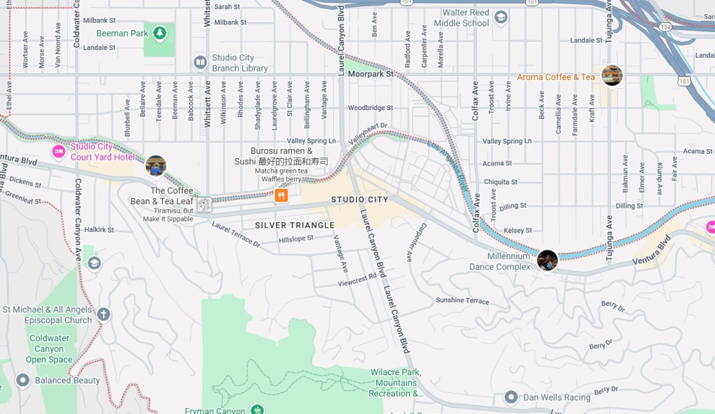 Empty car floating down LA River in Studio City – Daily News