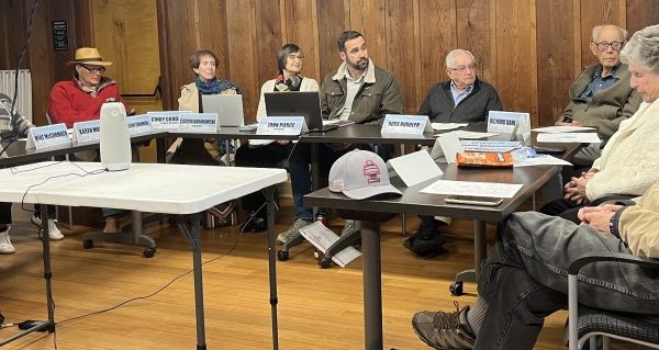 The La Jolla Shores Association, led by President John Pierce (center), is planning the community event "Tides of Creativity" for Saturday, June 21. (Noah Lyons)