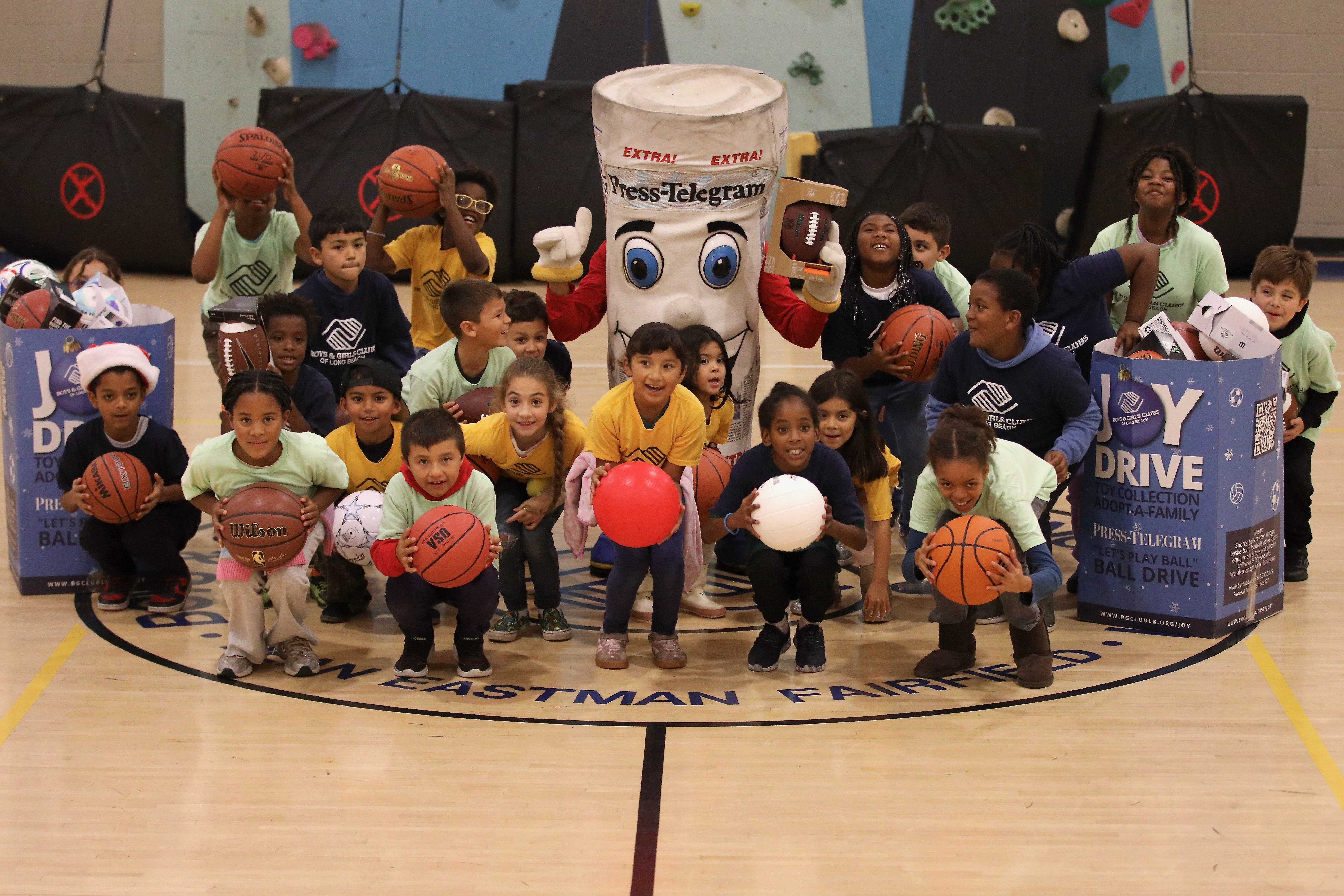 Long Beach Boys & Girls Club members get down with...