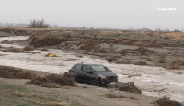 Body found inside partially submerged car in Lancaster – NBC Los Angeles