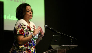 Silicon Valley's wealthiest skip their own backyard