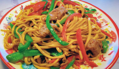 New noodle joint arrives in Berkeley, and a sandwich spot opens in Pinole