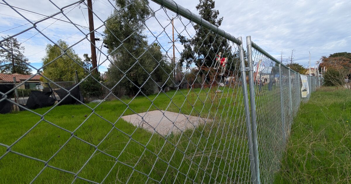 Developer for Los Gatos project warns of legal costs