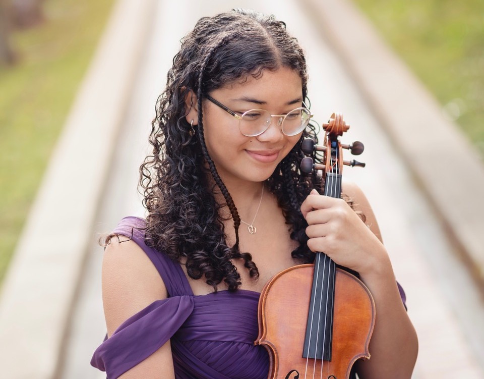 Marin teen wins prestigious award – Marin Independent Journal