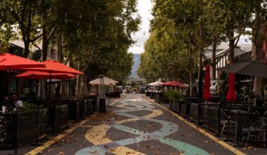 Mountain View plans to widen crosswalks at downtown intersections