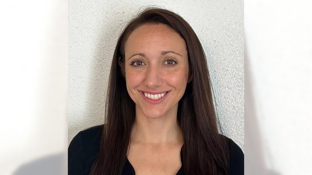 Savor these holiday eating tips to cultivate joy, connection and mindfulness  – Orange County Register