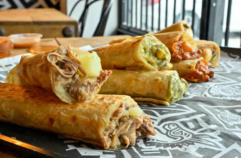 Los De Juárez Burritos is giving away 100 free burritos – Orange County Register