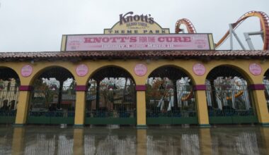 Knott’s Berry Farm and Six Flags Magic Mountain close on Christmas Eve due to heavy rain – Orange County Register
