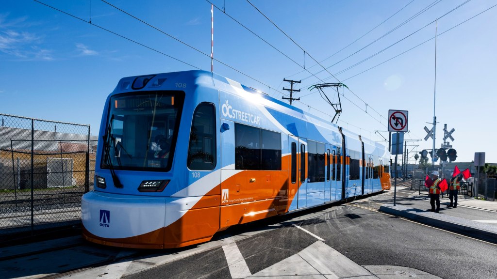 OC Streetcar trains are running for tests ahead of system launch next year – Orange County Register