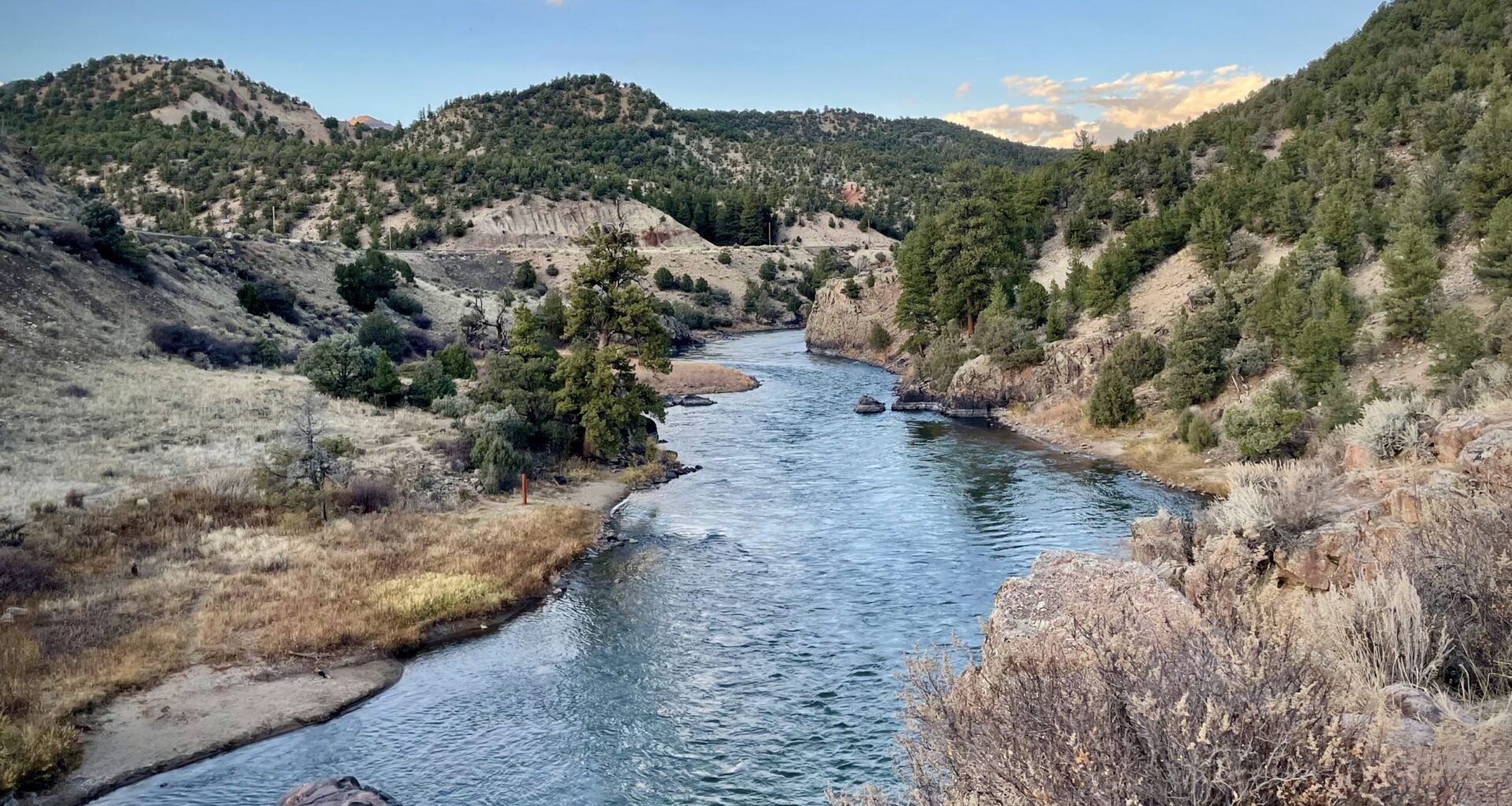 California cities pay a lot for water; some agricultural districts get it for free