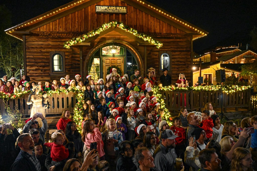 Poway’s Christmas in the Park kicks off the holidays – San Diego Union-Tribune