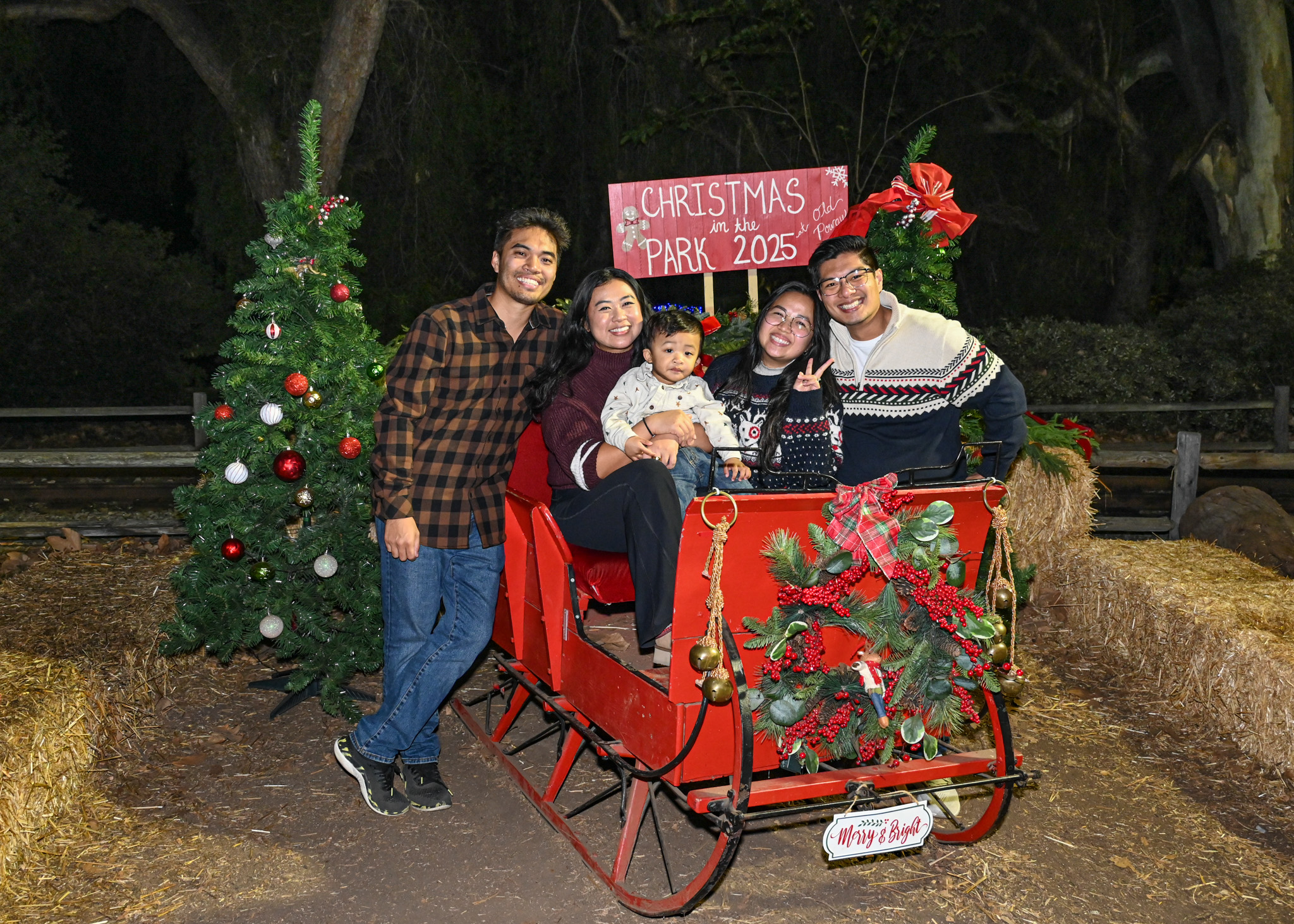 Santaâs sleigh provided one of the many picturesque photo spots...