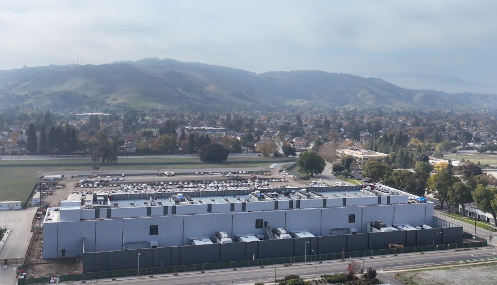 If San Jose becomes Bay Area’s data center capital, PG&E customers could pay