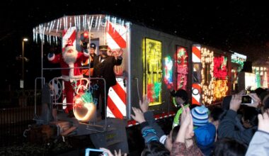 Caltrain’s Holiday Train taking a different route this year – East Bay Times