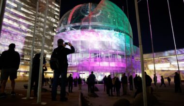 San Jose City Hall goes psychedelic to honor Grateful Dead concert