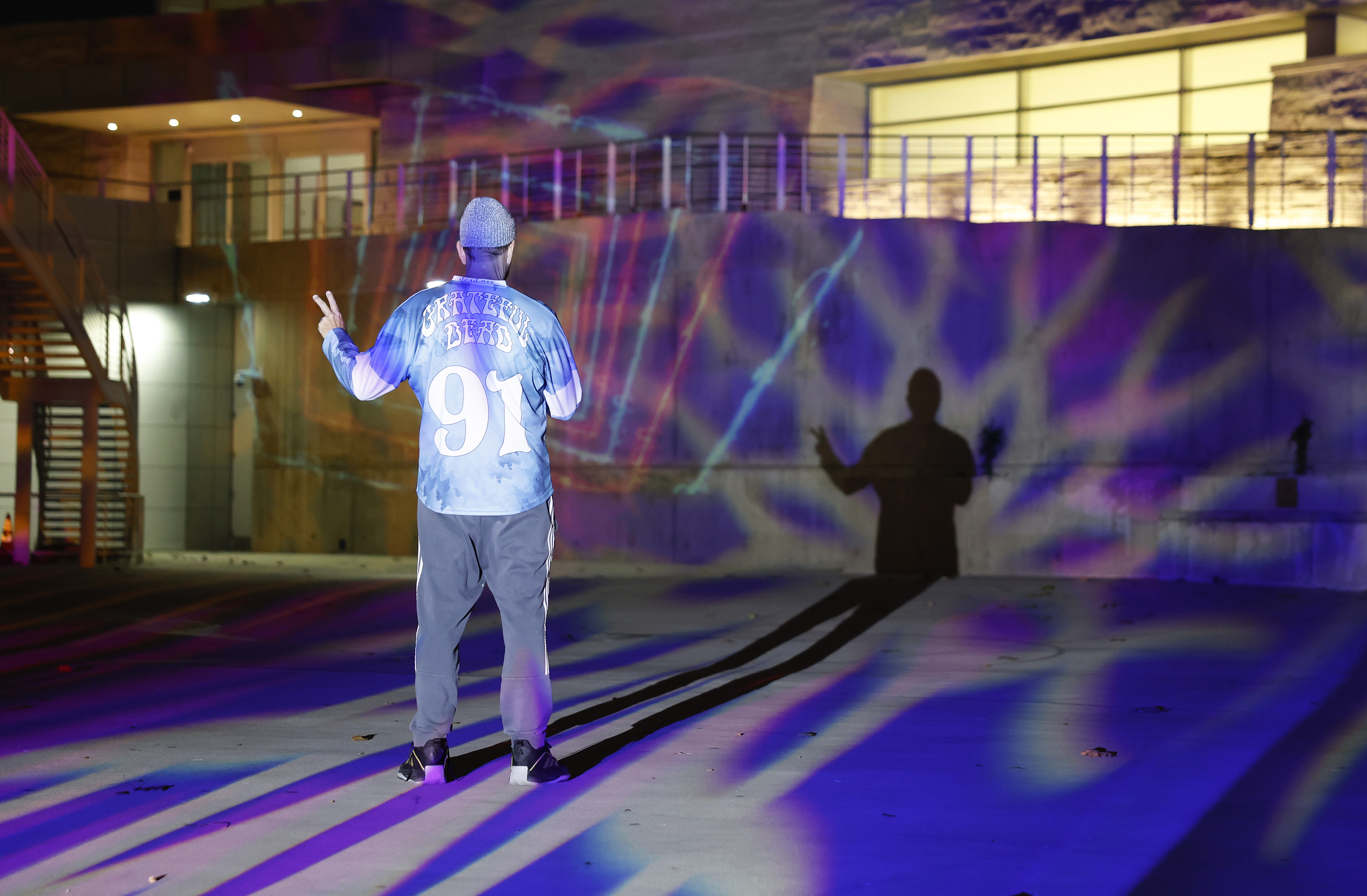 Grateful Dead fan watches a âpsychedelic lightâ show after a...