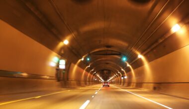 Caltrans closes two Caldecott Tunnel bores due to emergency