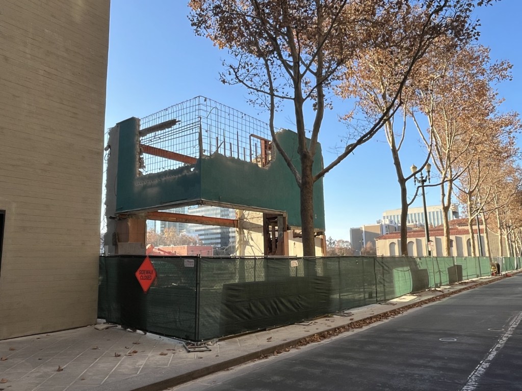 VTA hopes to fight downtown San Jose blight by bulldozing building