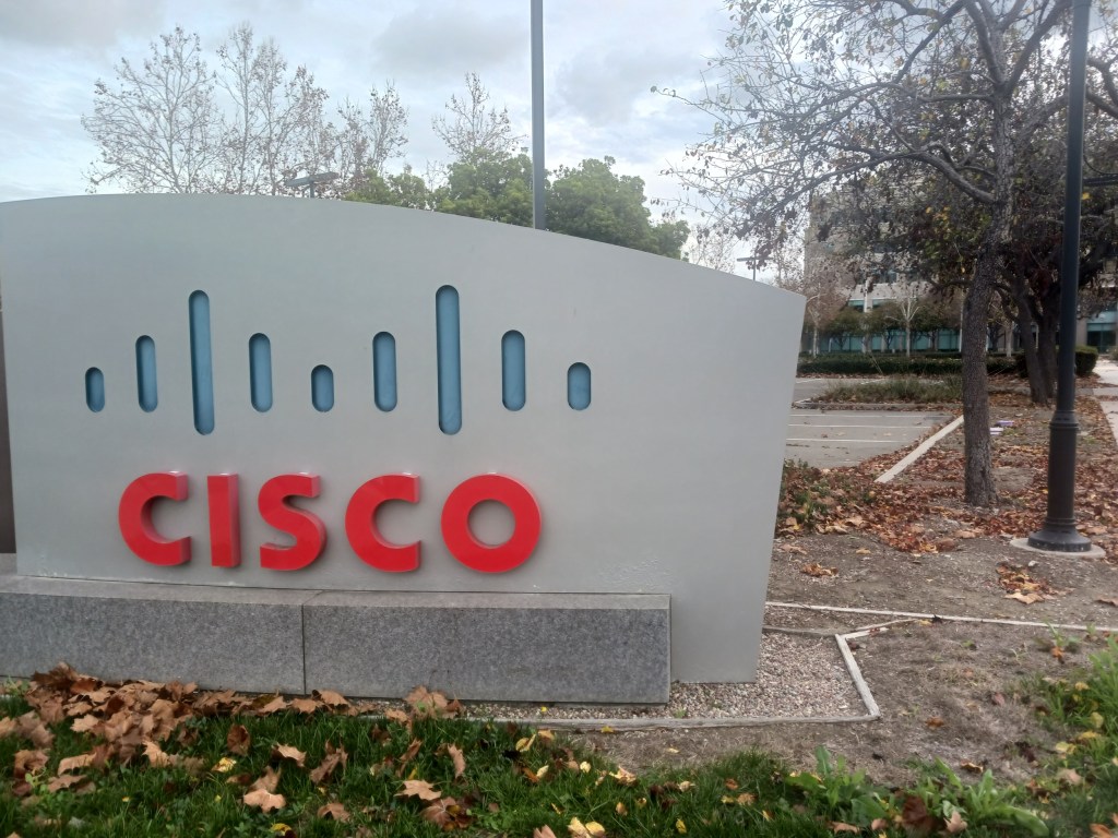 Cisco sells San Jose office buildings but has option to buy them back