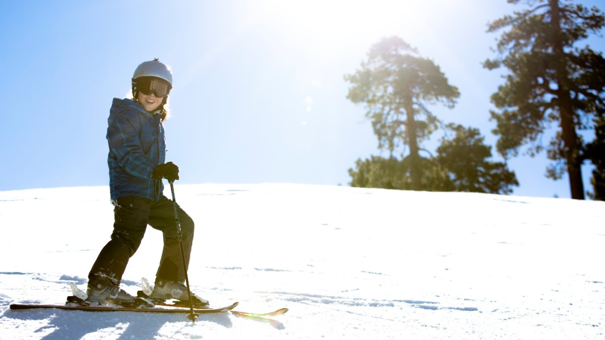A sweet ‘Kids Ski Free’ deal is schussing at Big Bear Mountain Resort – NBC Los Angeles