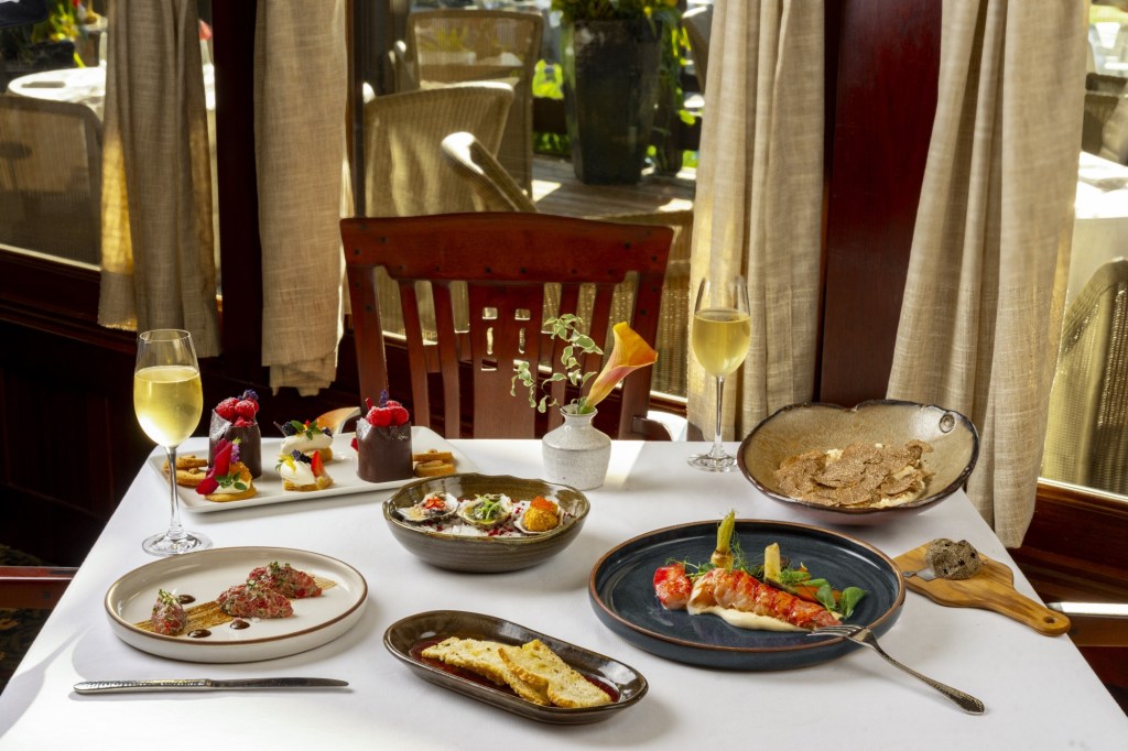 New Year’s Eve and New Year’s Day dining options from restaurants all over San Diego County – San Diego Union-Tribune