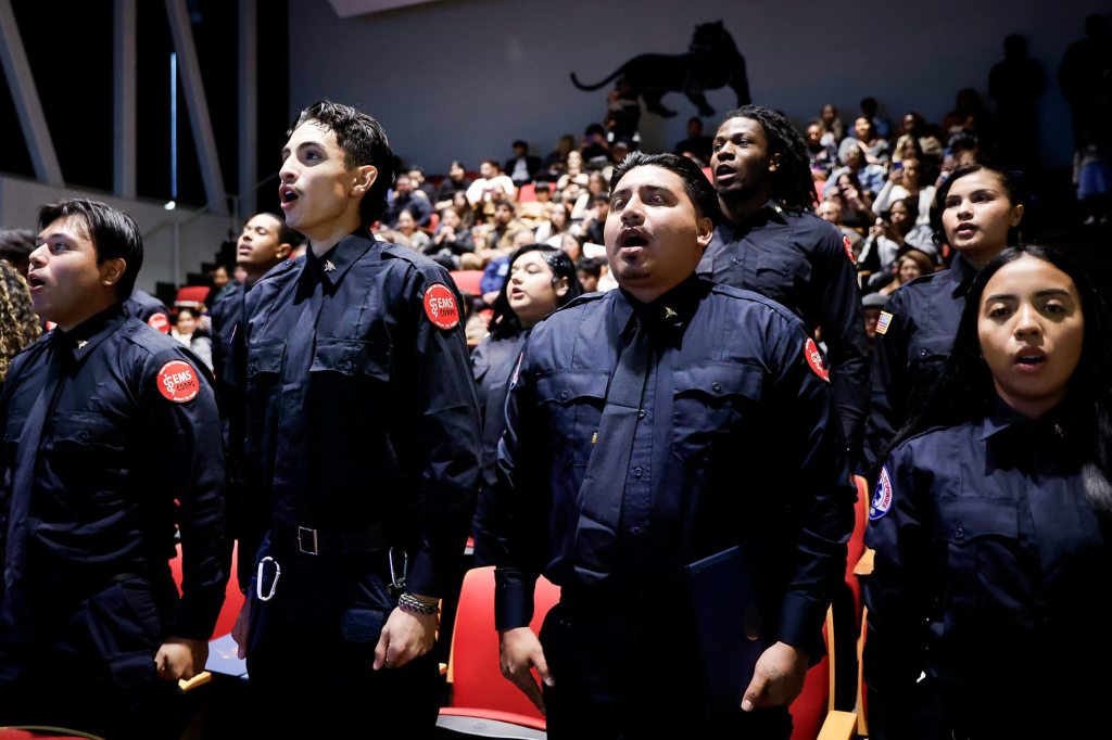 After facing adversity, 16 young San Diegans are on track for EMS careers – San Diego Union-Tribune