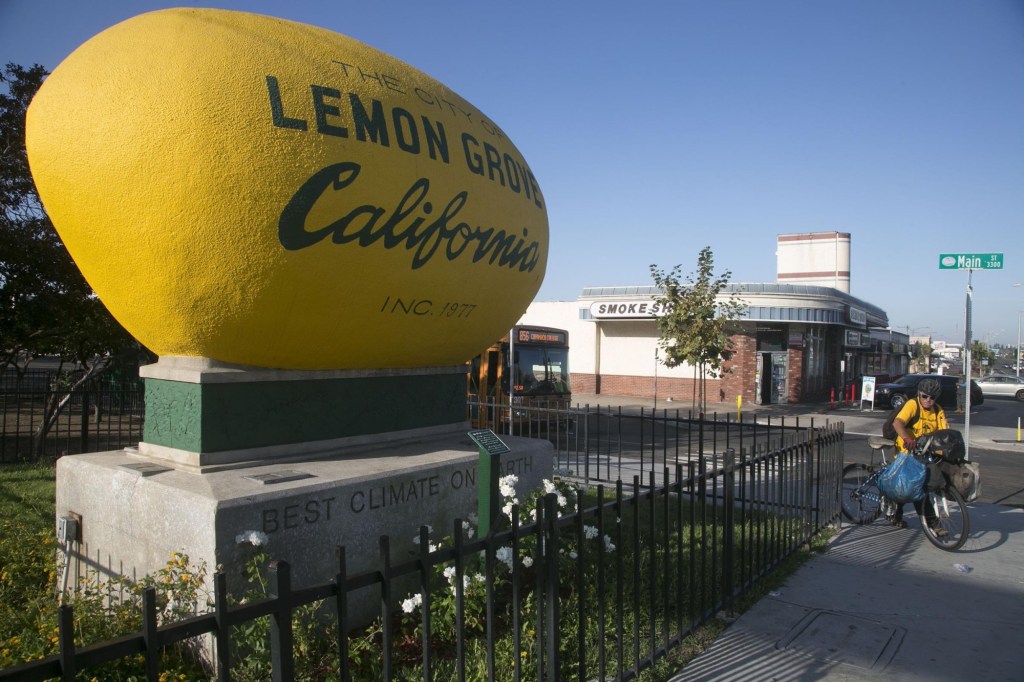 Lemon Grove increases City Council monthly wage to $950